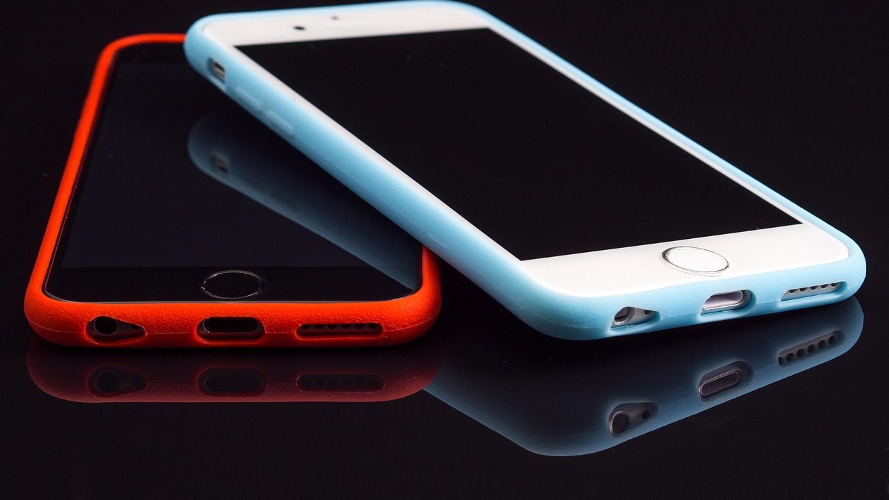 A close-up of a smartphone screen displaying application icons.